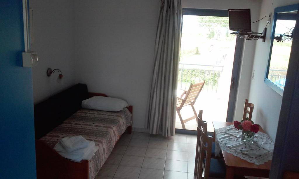 كانالي Marieva Apartments المظهر الخارجي الصورة