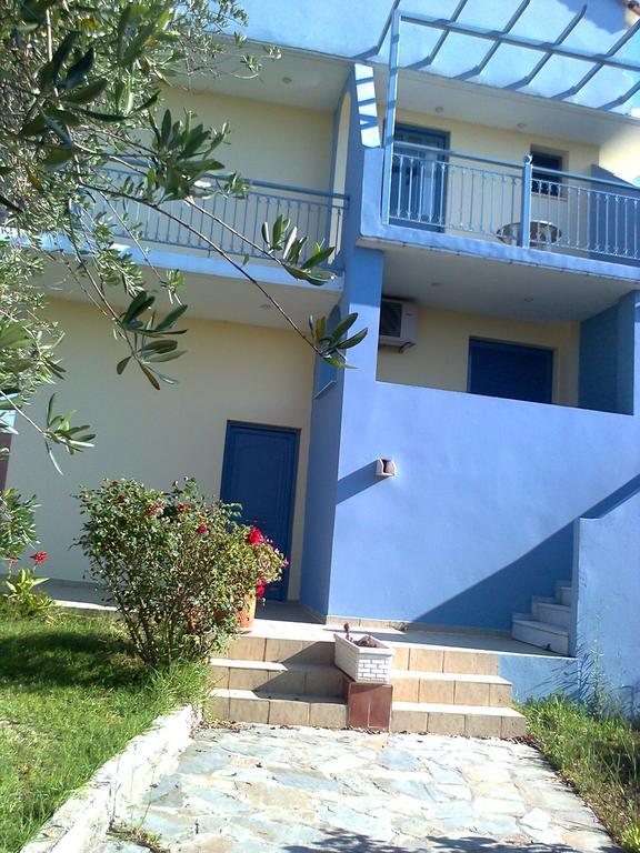 كانالي Marieva Apartments الغرفة الصورة