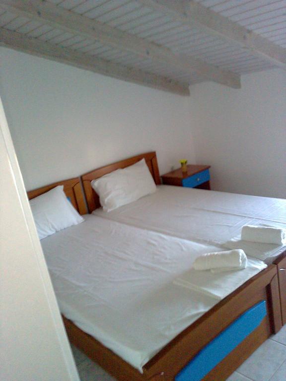 كانالي Marieva Apartments الغرفة الصورة